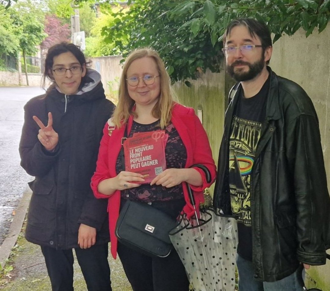 ᵖᵃʳᵒᵈⁱᵉ Kim Jong Un tweet media