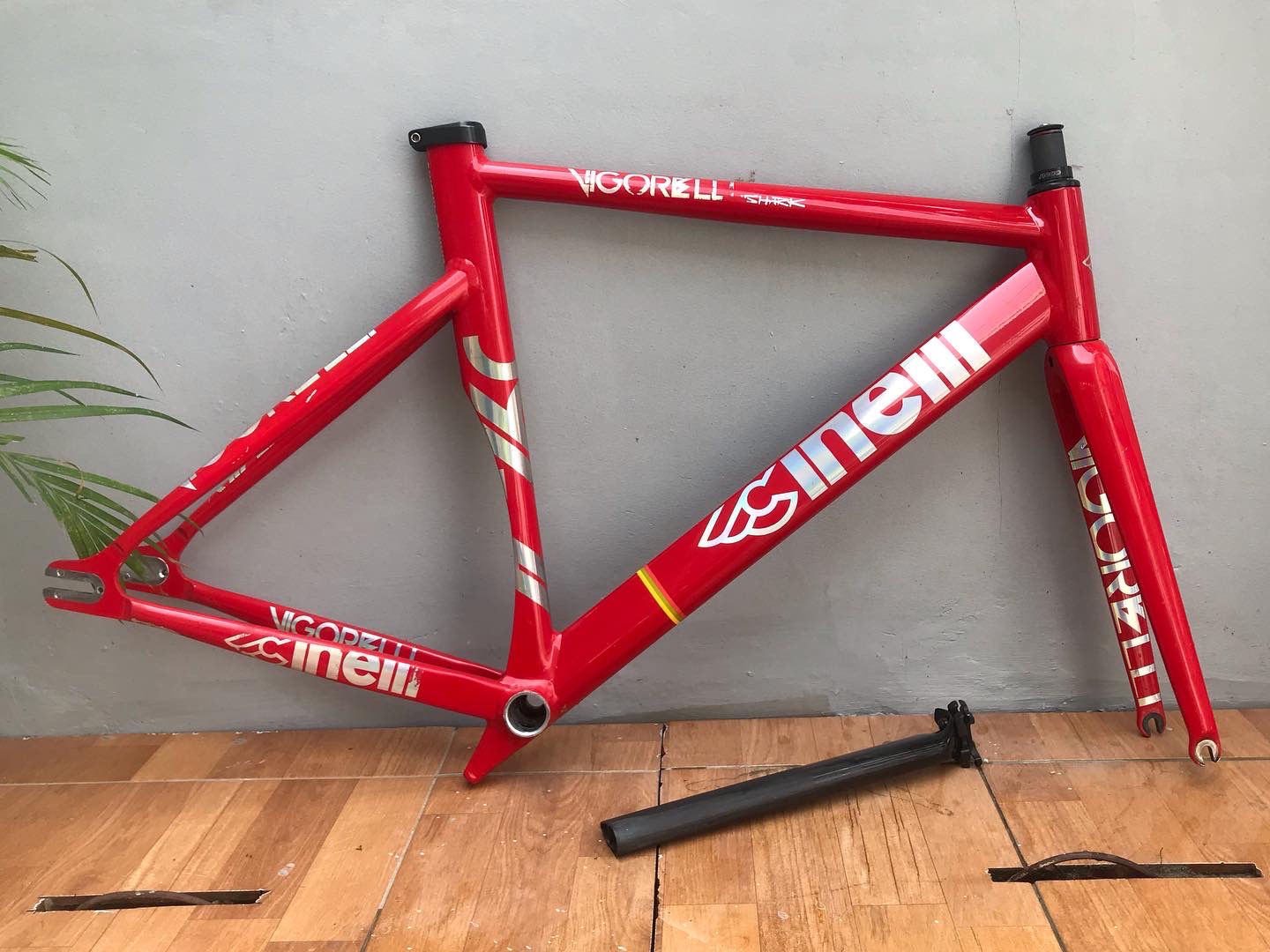Little Gear on X WTS Frameset Cinelli Vigorelli Shark size 52 include headset columbus seatclamp seatpost carbon Used good condition ada lecet pemakaian 10jt fnfjb https t m6OQTdVUUe X