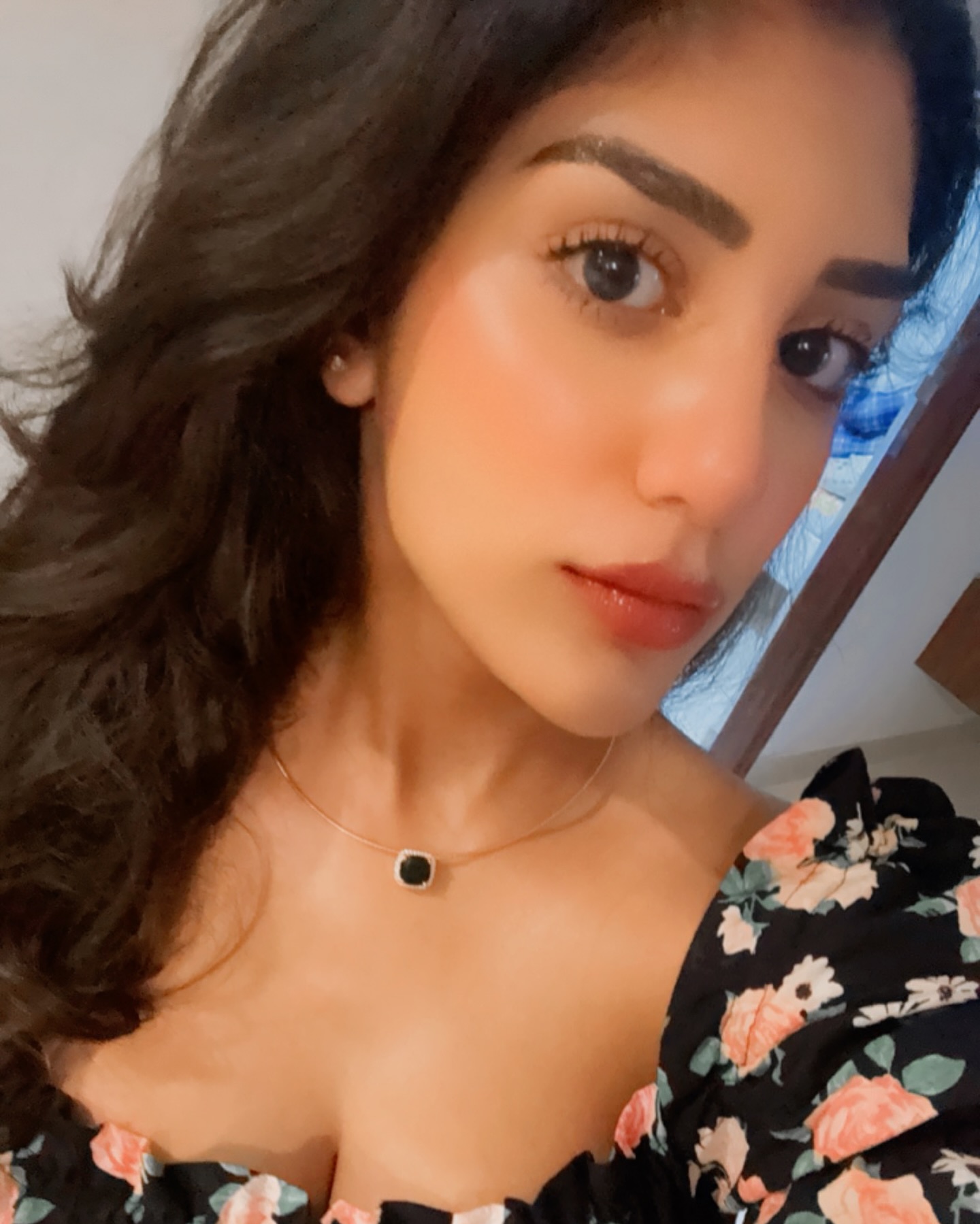 GQQWKG4asAA77IO?format=jpg&name=large