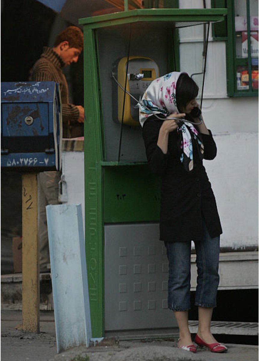 alimalihi's tweet image. تهران، آبان۱۳۸۵، عکس از بهروز مهری