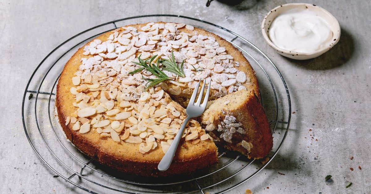 myworld98279213's tweet photo. Gluten-Free Cake
#different_recipes #cooking #food #foodporn #foodie #instafood #foodphotography #yummy #foodstagram #foodblogger #delicious #homemade #recipe #recipes #glutenfree #cakefactory #cake #spanishfood https://t.co/MtIyyMrUMc