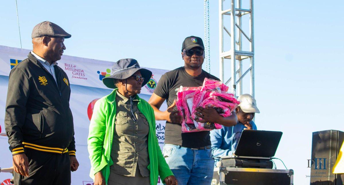 Dab Three Events (@dabthree_events) on Twitter photo Cowdraypark came alive this past weekend <a href="/PSHZim/">Population Solutions For Health</a> program where <a href="/MadlelaDlelas/">Madlela Skhobokhobo</a> @ma9 entertained the crowd that braved the weather to attend.
#clientsatisfactionourpriority Cowdraypark came alive this past weekend <a href="/PSHZim/">Population Solutions For Health</a> program where <a href="/MadlelaDlelas/">Madlela Skhobokhobo</a> @ma9 entertained the crowd that braved the weather to attend.
#clientsatisfactionourpriority