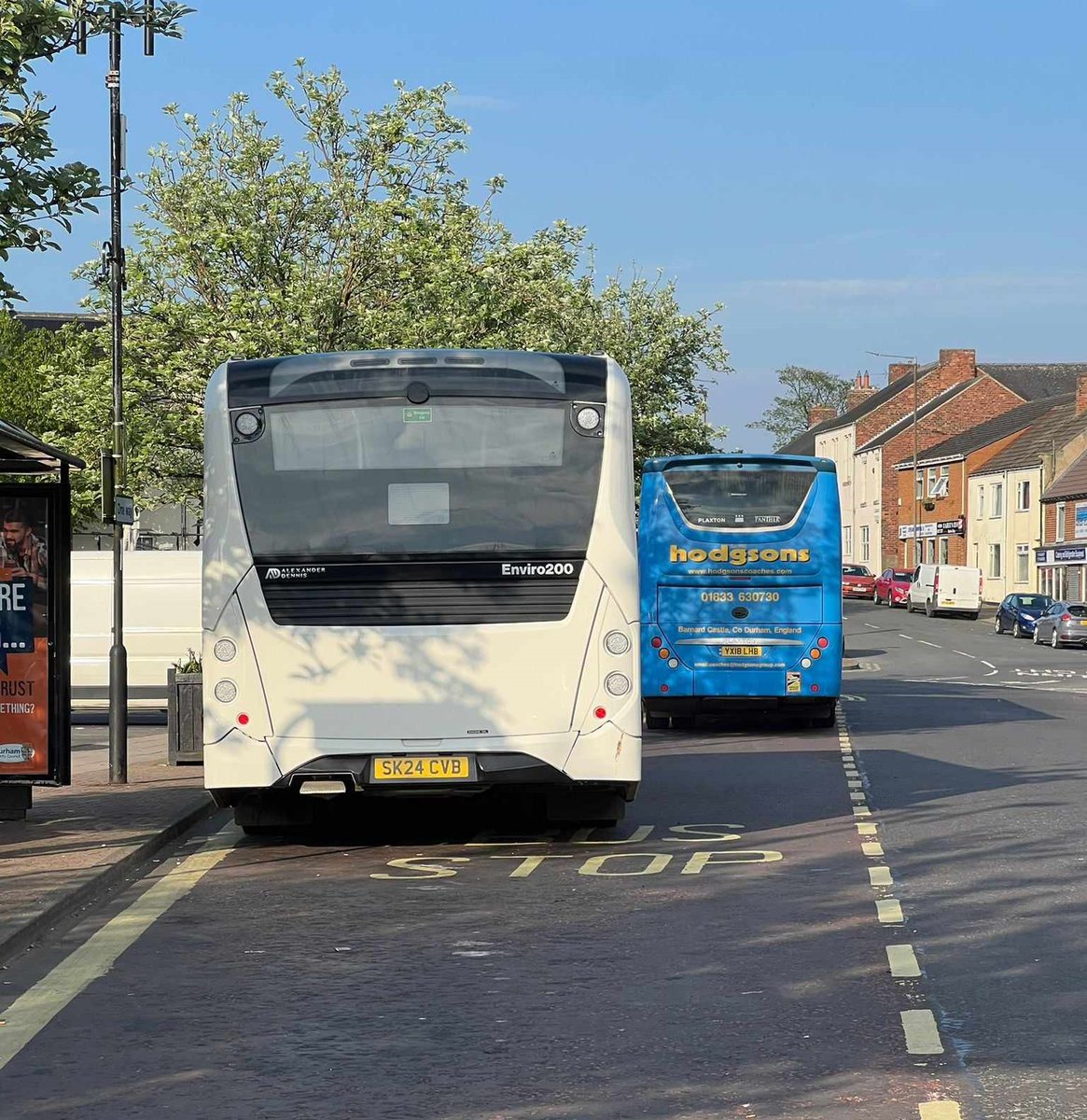 CoachesHodgsons's tweet photo. It's Monday morning and everybody's busy!
#TeamHodgsons #TwoAtaTime #TakingPeoplePlaces #ConnectingLocalCommunities https://t.co/sdWZ1Y5dft