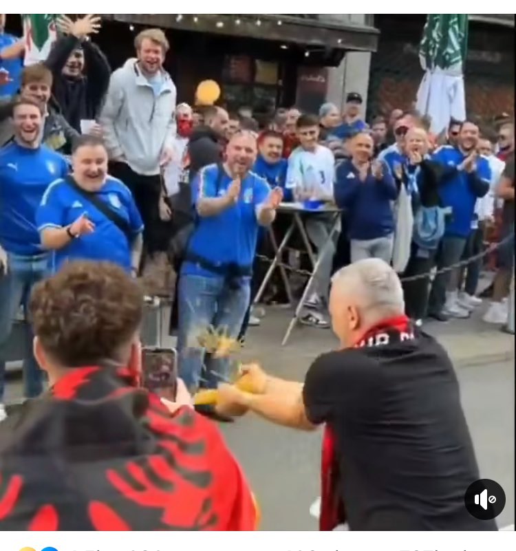 Lorenzo Zucca tweet media