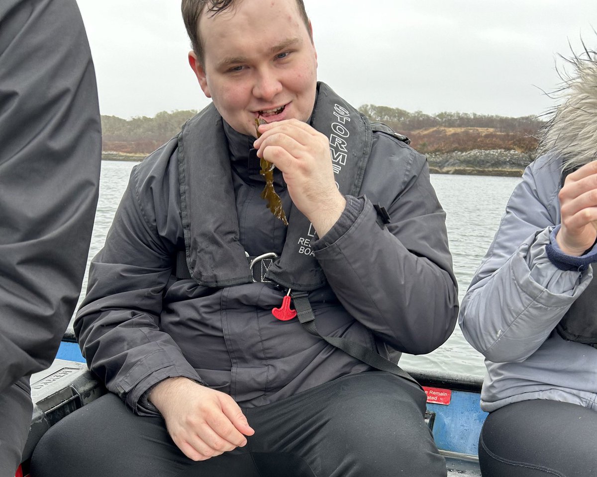 Christopher is looking forward to a career making natural product pharma and nutraceuticals after his MSc
ibioic.com/case-study-dat…

Apply now for our #MSc in #industrialbiotechnology:
strath.ac.uk/courses/postgr…