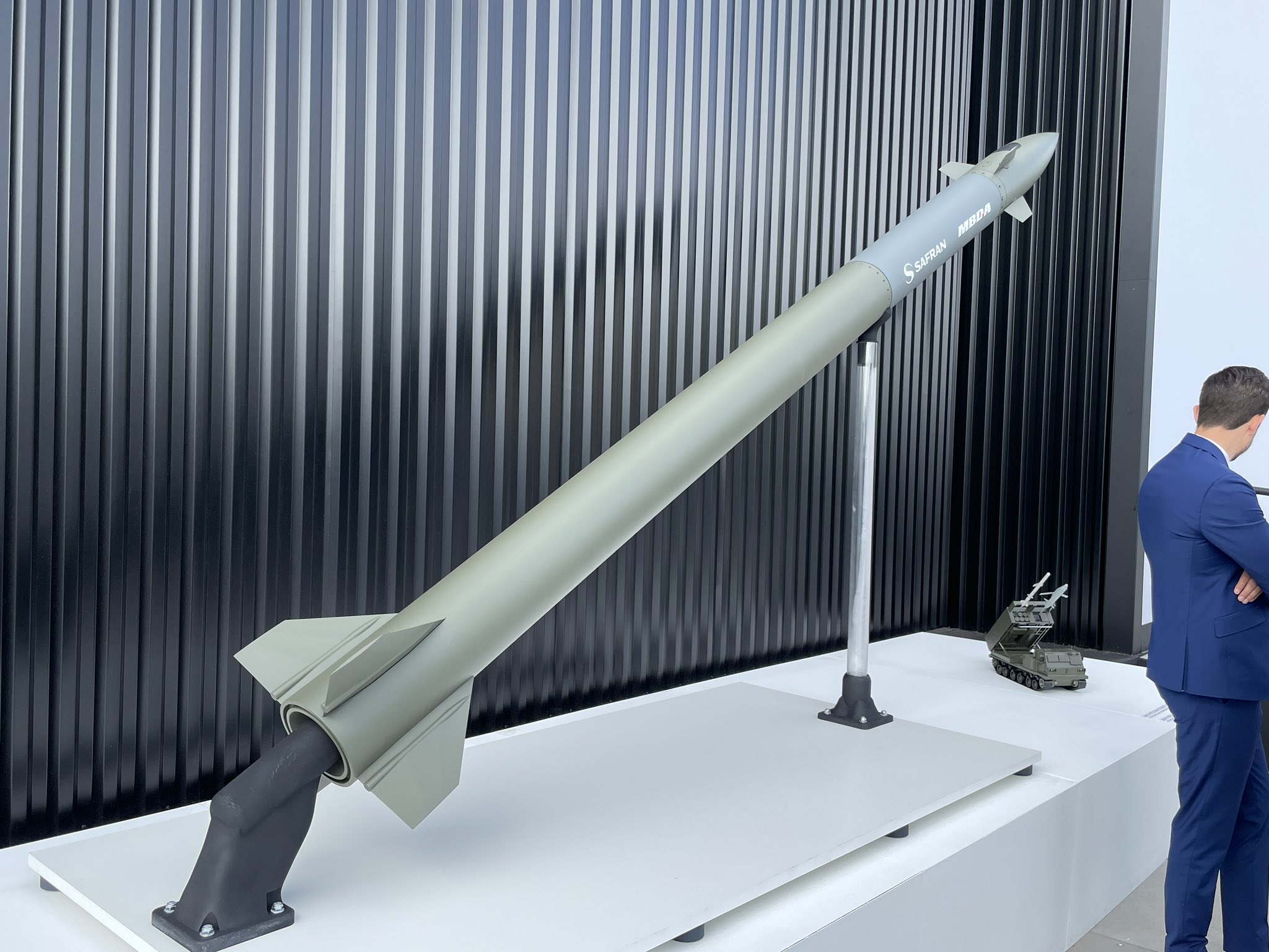 GQQiL8-WUAAiT5O?format=jpg&name=large