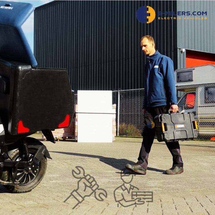 EMilerscom's tweet image. 🔧🚴‍♂️ Ontdek de Silence S02 Scooter voor Bedrijven
                                 
De Silence scooter is inzetbaar alle markten! Monteurs, loodgieters en of bezorgdiensten. De Silence S02 scooter legt moeiteloos de laatste kilometers af! 🌆🚀

Wij denken graag mee! 088 012 3000