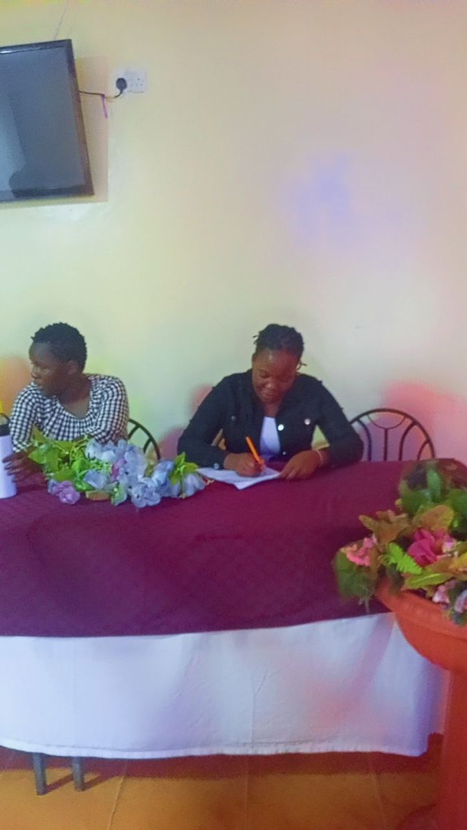 eshihanda's tweet photo. How it went down during the @magharibihub  cyber security training for smes and startups. Appreciation to @CountrywideHubs, @ASSEKnews , @GFA . #CyberHygiene4SMES https://t.co/Xf6aGanj43