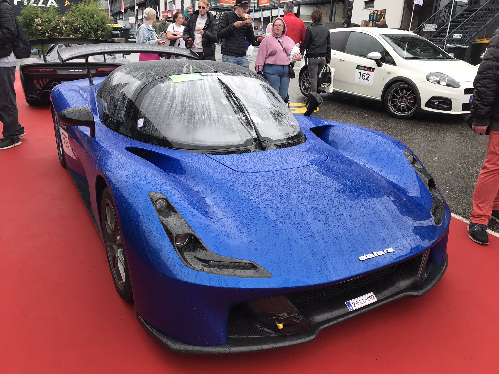 GQQnVp3XUAA1U9m?format=jpg&name=large