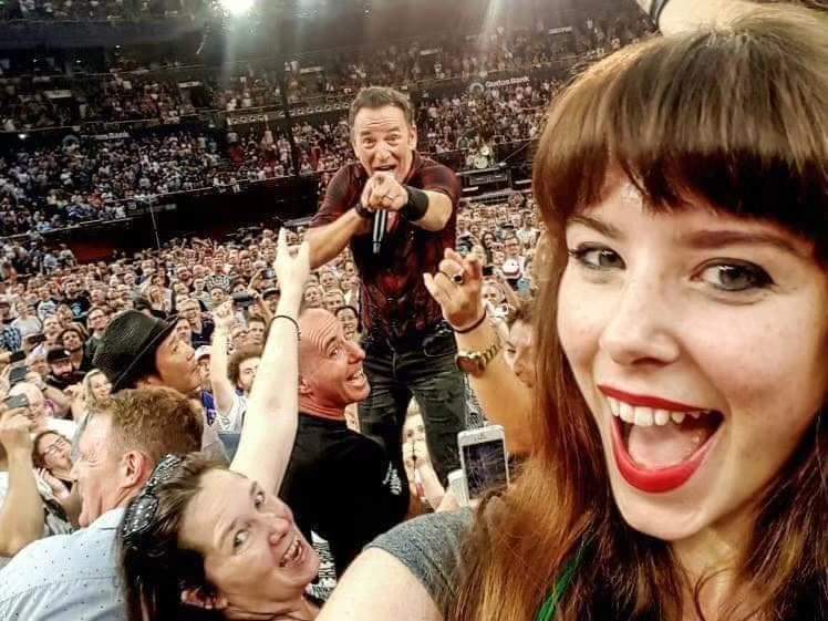 —Ayer saqué el selfie más épico que haré en lo que me queda de vida.
—Sagerá, no será pa tanto...

El selfie: