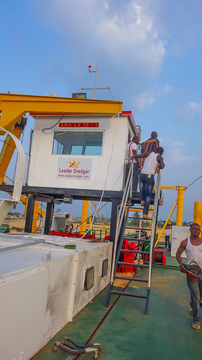 LeaderDerdger's tweet image. Compared with large dredgers, medium-sized cutter suction dredgers are smaller and more flexible, suitable for operations in narrow and complex waters.
📞#WhatsApp: +8613220731669/+8613685368256
#MediumDredger #CompactSize #IncreasedFlexibility #VersatileOperations #Dredging