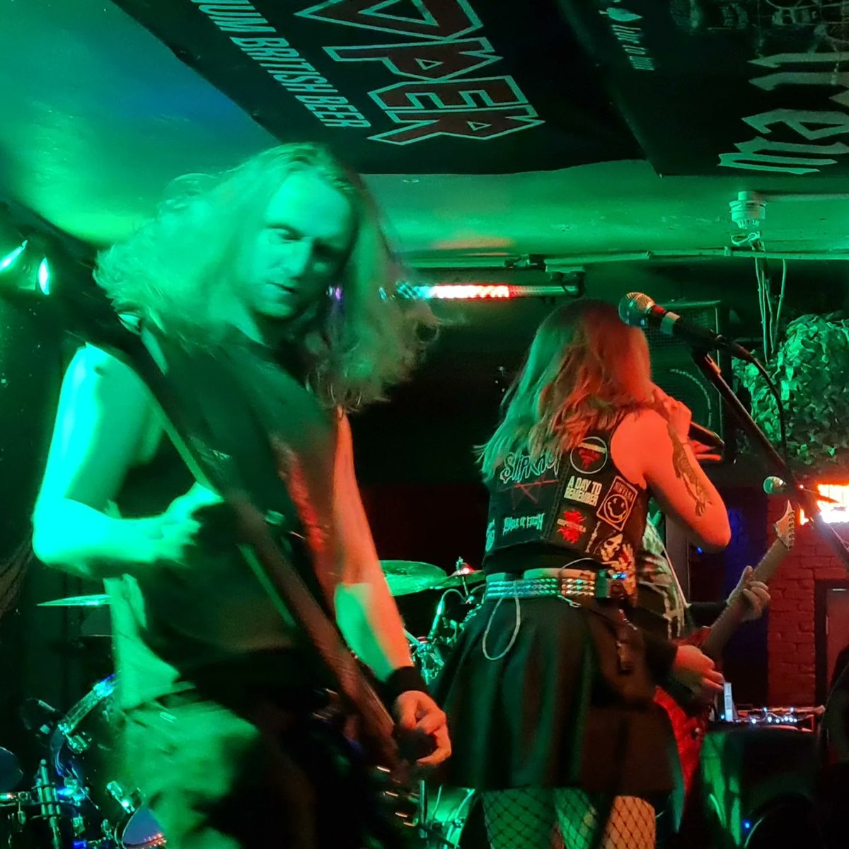 @kilonovauk supporting  <a href="/cryptadeath/">mariana ):)</a> last night at Trillians #Newcastle. Good to see them again, got the crowd going. Fantastic gig.
#Metal #altthrash #Music #LiveMusic