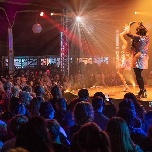 Theatre-News.com (@theatrenewsweb) on Twitter photo Theatre-News.com Underbelly Festival returns to London for Summer 2024 - #UnderbellyFestival @underbellyfest <a href="/FollowTheCow/">Underbelly Edinburgh</a> #FollowTheCow #underbelly @UnderbellyLtd dlvr.it/T8NGhV Theatre-News.com Underbelly Festival returns to London for Summer 2024 - #UnderbellyFestival @underbellyfest <a href="/FollowTheCow/">Underbelly Edinburgh</a> #FollowTheCow #underbelly @UnderbellyLtd dlvr.it/T8NGhV