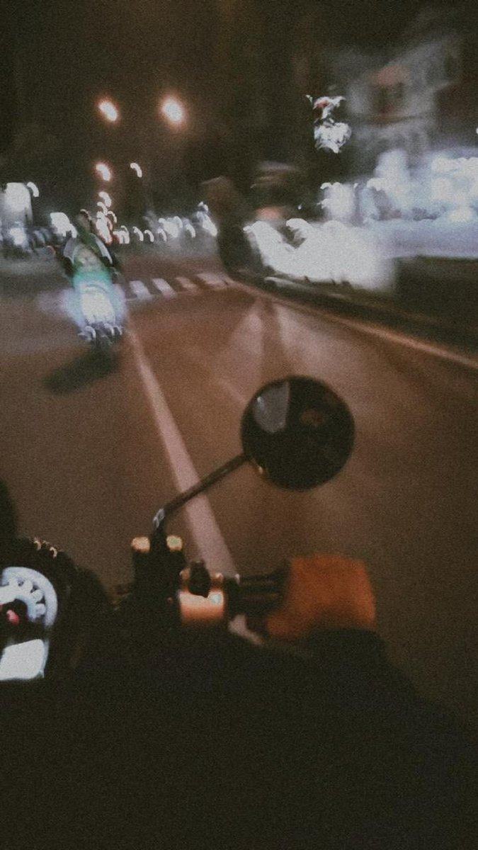 recreathings's tweet photo. night ride 🤍 https://t.co/Gmp2VTFLWN