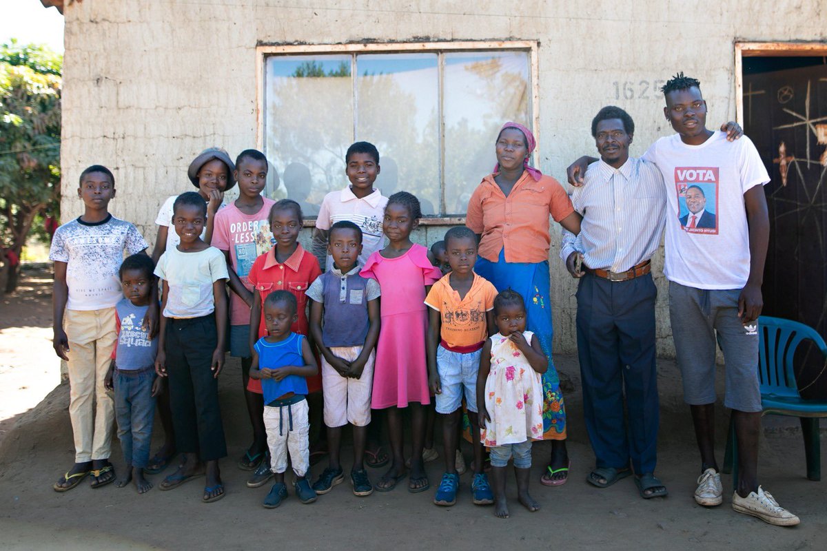 SaveChildrenSA's tweet image. Every child deserves to thrive, regardless of their documentation status. Let's allocate resources to include undocumented children &amp;amp; prioritize documentation for all children and ensure our schools are inclusive and welcoming for all #EqualEducation #EveryLastChild #AfricaUnited