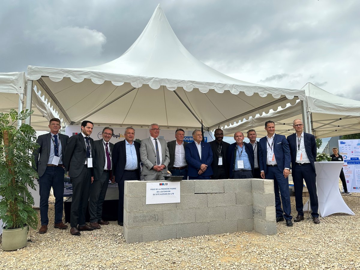 Le site #LFBBIOMANUFACTURING d’#Alès s’agrandit ! Grâce à un investissement du Groupe et au soutien de #France2030, LFB BIOMANUFACTURING doublera ses capacités de production, de quoi renforcer la filière française de bioproduction.