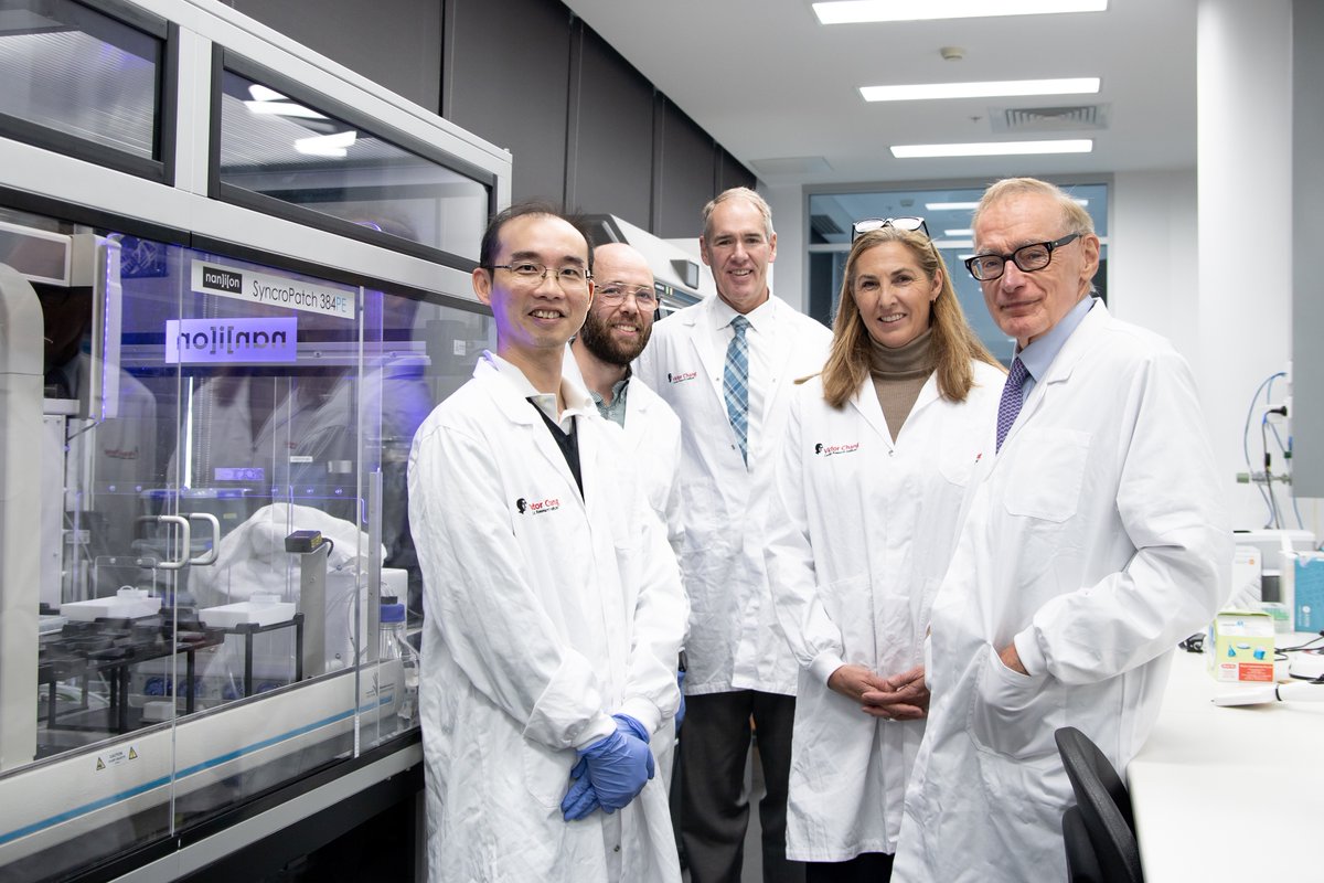 Chai Ng (@chaiann_ng) on Twitter photo I am delighted to tell the Honourable <a href="/bobjcarr/">Bob Carr</a> about my research from <a href="/VandenbergJamie/">Jamie Vandenberg</a> laboratory on identifying genetic variants that can cause sudden cardiac arrest. <a href="/VictorChangInst/">Victor Chang Cardiac Research Institute</a> I am delighted to tell the Honourable <a href="/bobjcarr/">Bob Carr</a> about my research from <a href="/VandenbergJamie/">Jamie Vandenberg</a> laboratory on identifying genetic variants that can cause sudden cardiac arrest. <a href="/VictorChangInst/">Victor Chang Cardiac Research Institute</a>