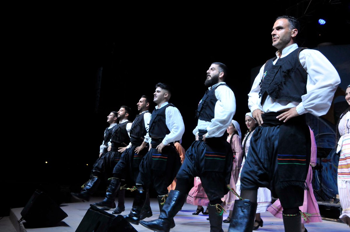 Celebrating the Kataklysmos Festival, June 21-26 (50 days after Greek Orthodox Easter), the <a href="/UNESCO/">UNESCO 🏛️ #Education #Sciences #Culture 🇺🇳</a>-listed festival is #Larnaka city’s largest, most extravagant annual celebration,  held to mark Pentacost and having ancient roots.
1/1
#festival #kataklysmos2024