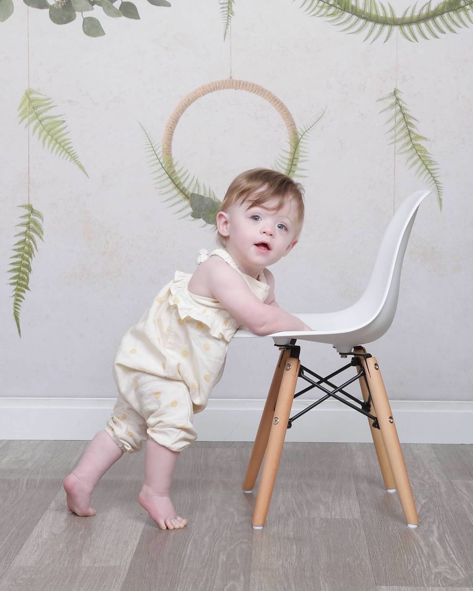 Elaina was born at 24 weeks and ultimately spent 109 days in our NICU, receiving surgeries and treatments for heart, lung and eye conditions. Today, Elaina is a happy child learning to stand and walk! On this #AmazingKidsMonday, we celebrate Elaina and all other amazing kids!