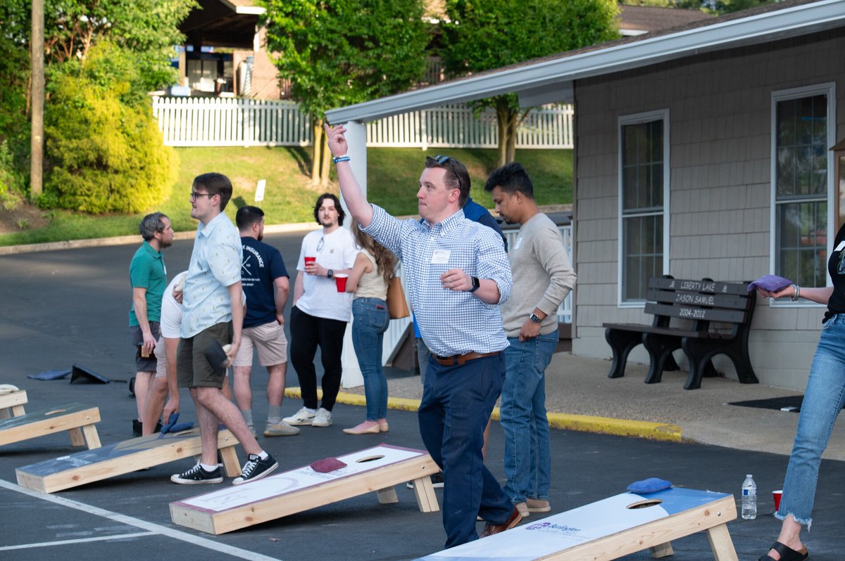 AlloyCPAs's tweet image. Building #connections, one event at a time! Members of #TeamAlloy have been #networking and giving back to their #community to kick off this #summer.

Learn more about our team and get connected today at bit.ly/3h8luZo.

#AlloySilverstein #connect #TeamWork #careergrowth