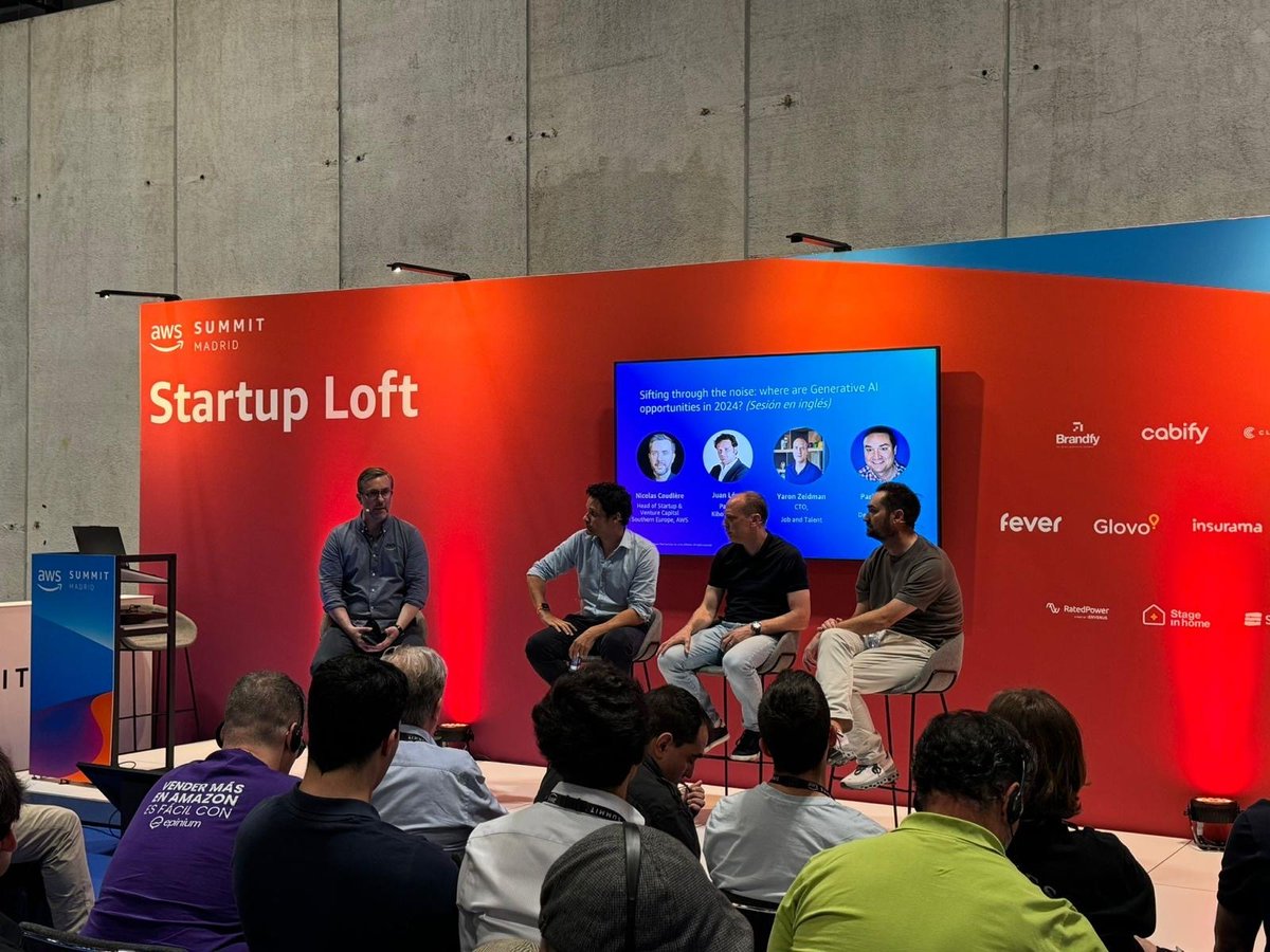Kibo Ventures (@kiboventures) on Twitter photo AWS South Summit 2024! 🌟
Our partner, <a href="/JuanSantamariaX/">Juan Santamaria</a> joined a panel discussion about “Generative AI Opportunities in 2024” alongside different experts in the field. Exploring the impact of AI on startup success and innovation. 👥
Thank you <a href="/AWS/">Amazon Web Services</a> for this inspiring event🚀 AWS South Summit 2024! 🌟
Our partner, <a href="/JuanSantamariaX/">Juan Santamaria</a> joined a panel discussion about “Generative AI Opportunities in 2024” alongside different experts in the field. Exploring the impact of AI on startup success and innovation. 👥
Thank you <a href="/AWS/">Amazon Web Services</a> for this inspiring event🚀