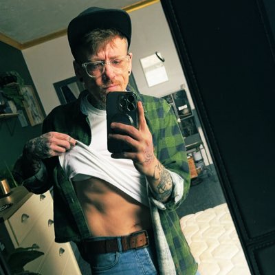 richardfishwic1's tweet photo. #NewProfilePic https://t.co/hWMbqNFPNm