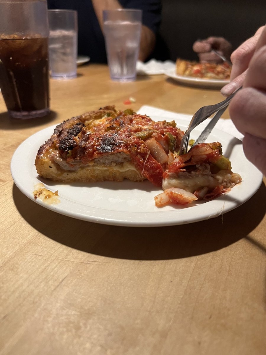 Wholeo8Me's tweet photo. Chicago Pizza, and building race cars. Shits lit 🔥 https://t.co/UNYYBD60Z3
