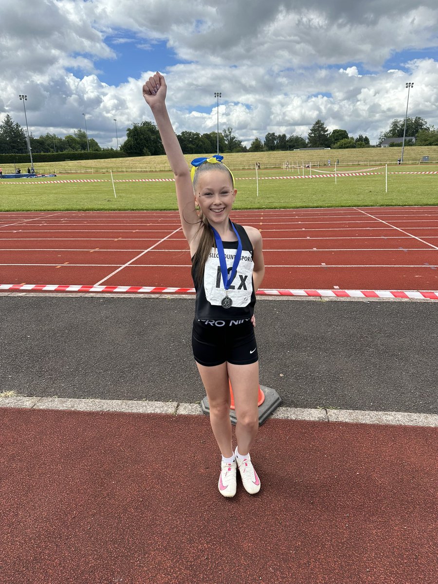 Congratulations to Erin Ogston winning a silver medal for the s1 girls 100m sprint 🥈👏🏼🤍