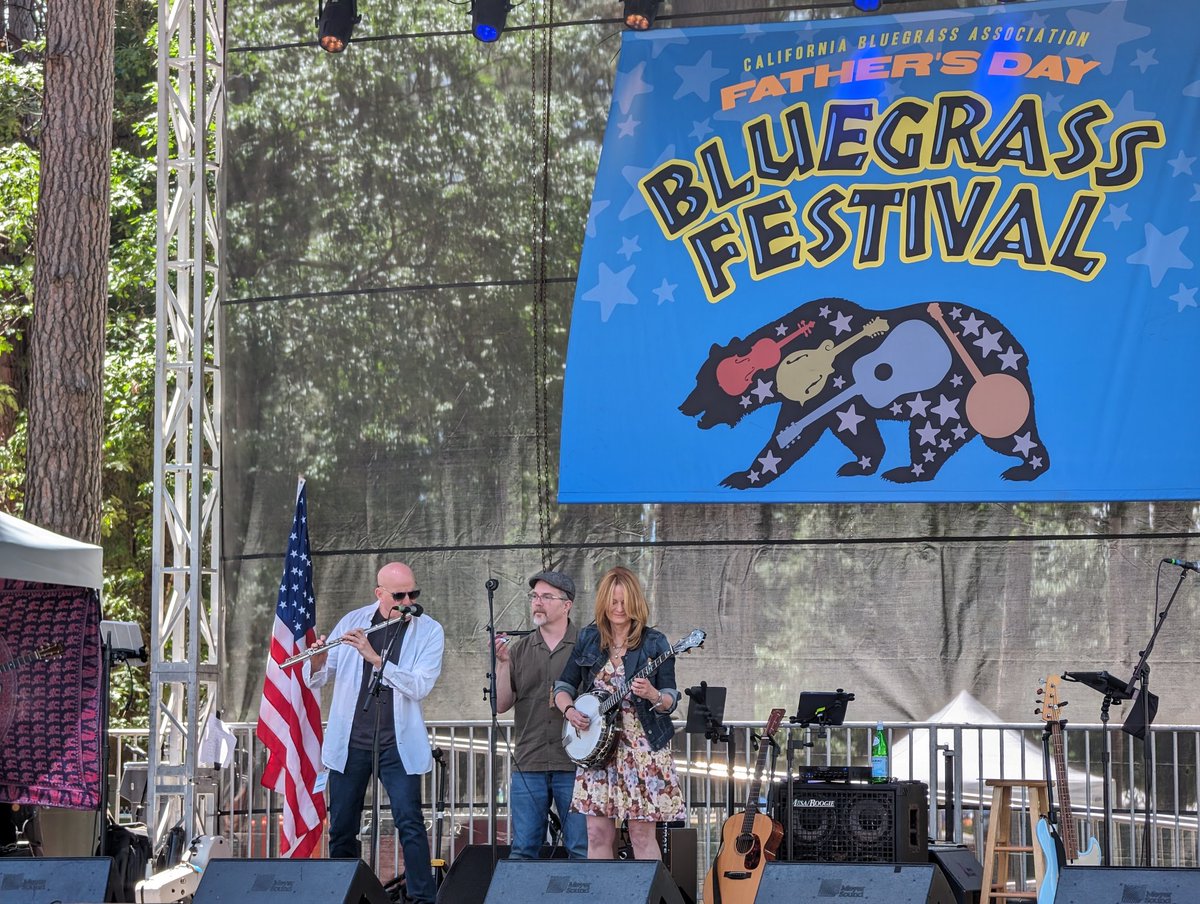 Just returned from Grass Valley Father's Day Bluegrass Fest. Sat down w <a href="/alisononbanjo/">Alison Brown</a> after her set for a chat. Interview will air on Friday's show. She is wonderful!