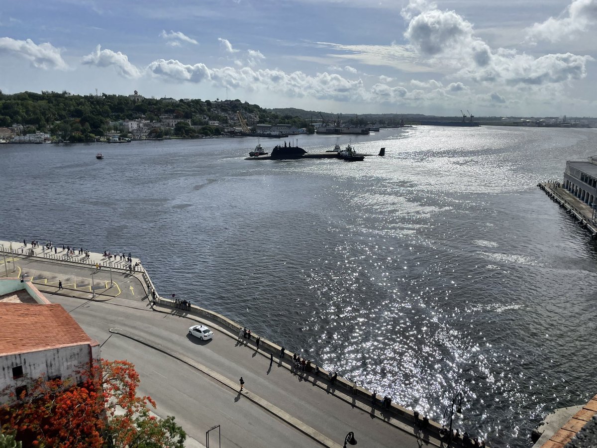 CNN_Oppmann's tweet photo. Happening now: the Russian nuclear-powered submarine Kazan departs Havana. Next stop….? https://t.co/v2qR4Nw03D