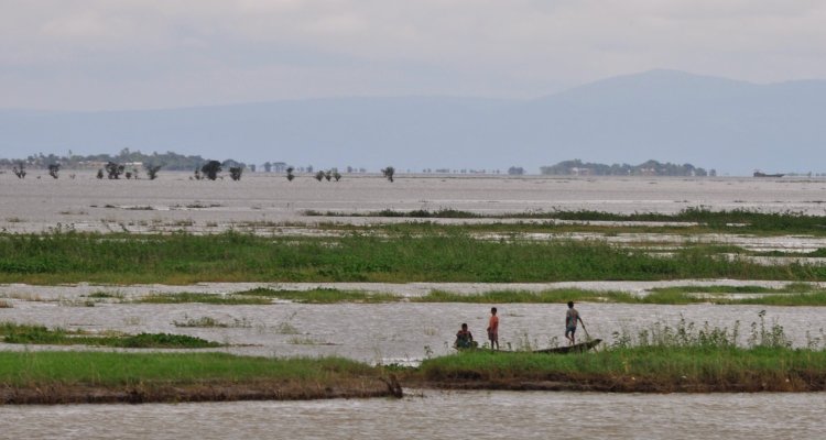 An ancient #earthquake 2,500 years ago rerouted the Ganges River, a #study finds. “Earthquakes are well-known geohazards,” says Liz Chamberlain of WUR. Such events today could impact millions in Bangladesh ➡ wur.nl/en/research-re…