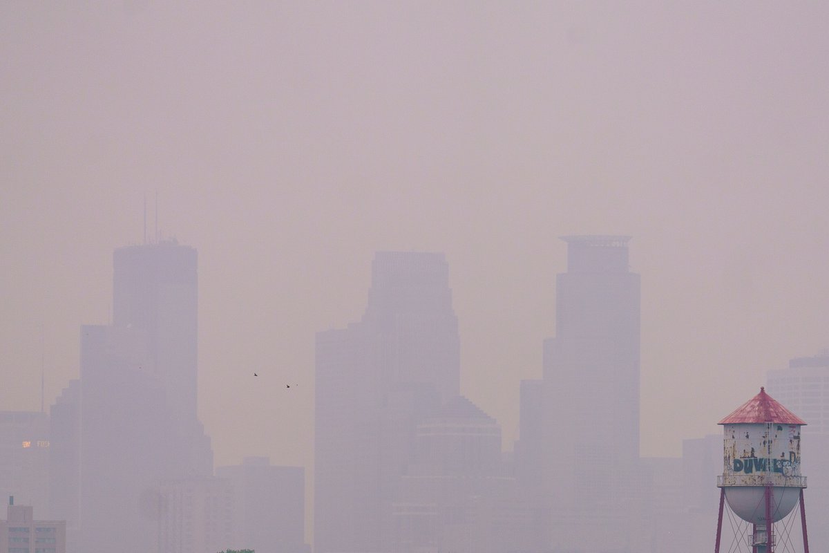 JPSSProgram's tweet photo. Atmospheric models incorporate ozone and trace gas data from @NOAAβs JPSS satellite instruments to help improve global air quality forecasts vital for public health.
Read more in this blog promoting the 2023 #JPSS #ScienceDigest: https://t.co/cOZhErAeox https://t.co/xzLMuiCQhA