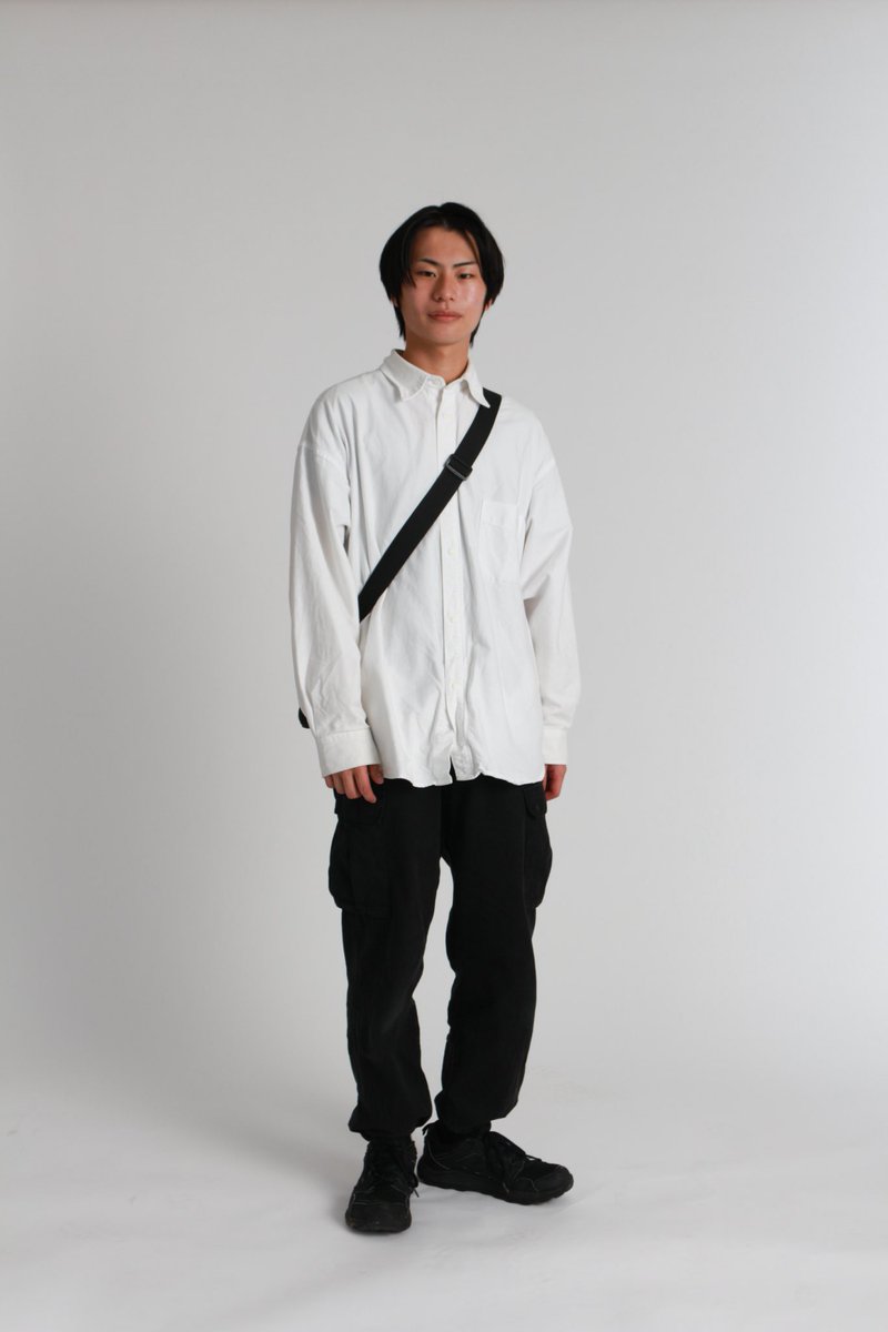 【キャラクター紹介】

杯和 光汰(かけわ こうた)

過去に貰った写真の場所を目指す少年。学生ほどの年齢の彼が親の同行もなく、1人で彷徨う理由とは。

キャスト:高木 比呂
X: <a href="/umioka2018/">ひろ</a>
Instagram:@hirohiro16103

#演劇集団零の咏
#三途の海