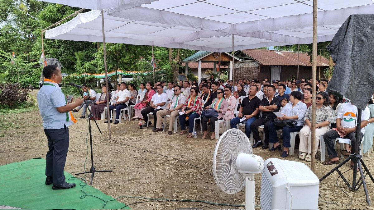 gkzhimomi's tweet photo. Campaigned in Niuland Town today in support of INC candidate Shri Kuhoto I Awomi from Ward 8.

A very encouraging response from friends, relatives, supporters and well-wishers who turned up for the occasion. 
@girishgoa @INCIndia https://t.co/7Sd6apSzXI