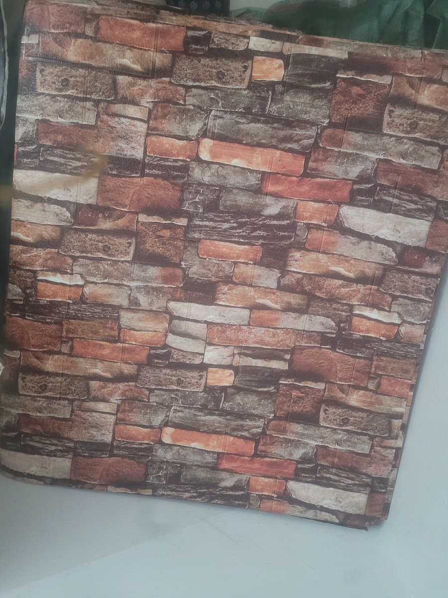 <a href="/RealTalkFadzie/">Tete Fadzie</a> Wallpaper $2 a piece 
Floor roll $2.50 per sqm
Vinyl tiles $3 a piece
Location : Harare CBD
Can courier to other cities
0784 962 932