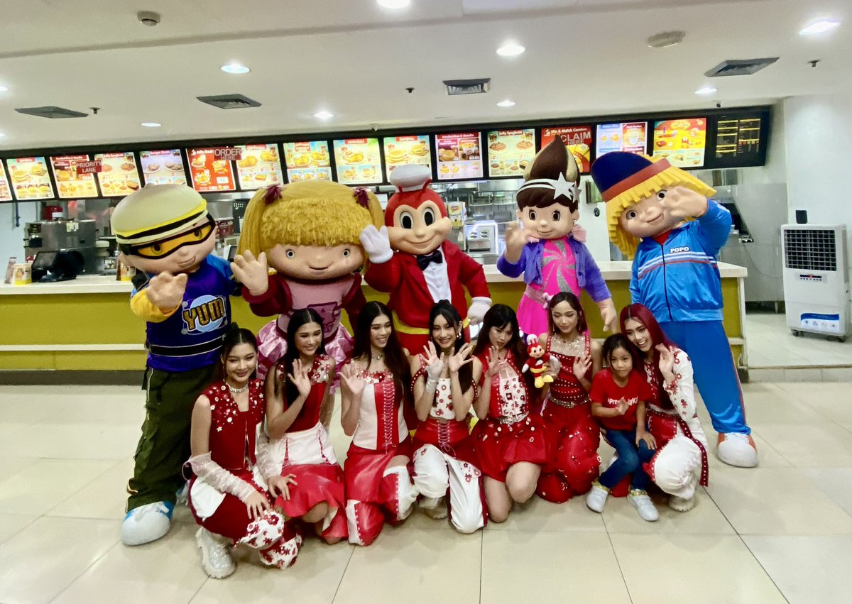 Jollibee tweet media