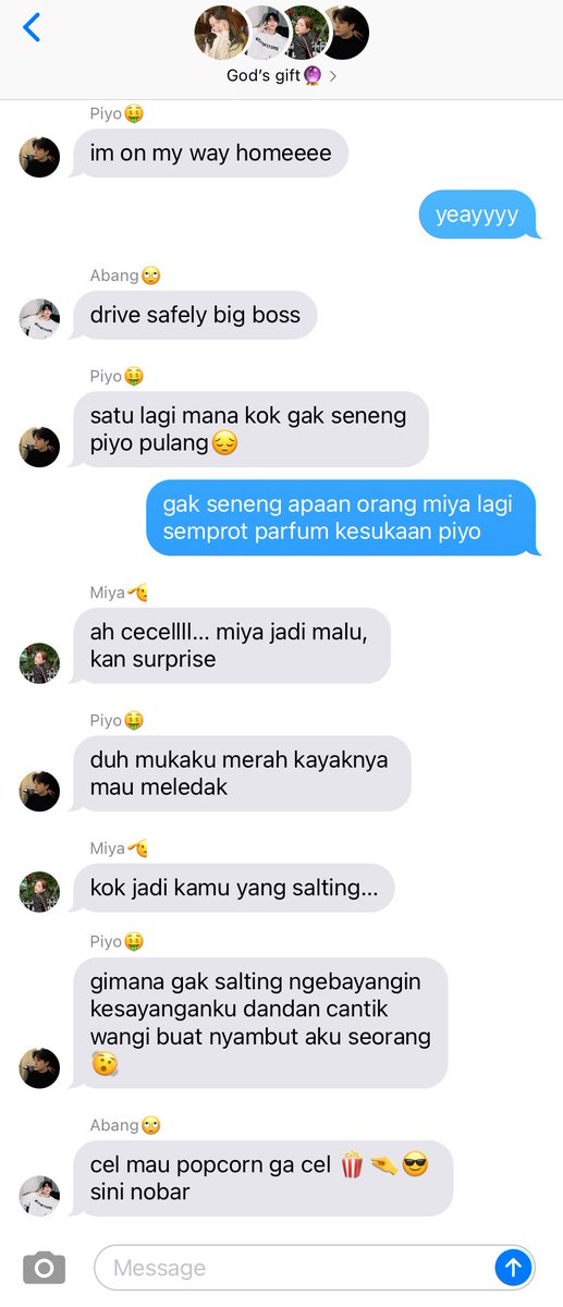 barbeqyuw's tweet photo. marriage in the eyes of their child☘️

— bts few tweets AU
from restare and scemo
© qyu https://t.co/JnZcJxSHzg