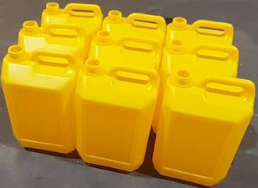 PlasticRwanda's tweet photo. #PlasticRwanda we have these products S/jerry cans 5L of liquids as paints, water, liquids soap etc, you can keeping visit us at work place Gatenga Sector -Kicukiro District @PSF_Rwanda @NyagatareDistr @MukamiraMilk @NgororeroDistr call on0788576900 https://t.co/ovOlV6ZFBI