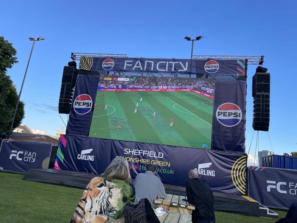 ObjectiveB2B's tweet photo. The team enjoyed kicking off Euro 2024 at Fan City, just a short walk from Objective HQ, in the heart of Sheffield City Centre.
And yes, that is England legend Chris Waddle in front of the giant screen!
#FanCity #England #Euro2024 #UEFA #Football #Sheffield https://t.co/mixaNcKnnV
