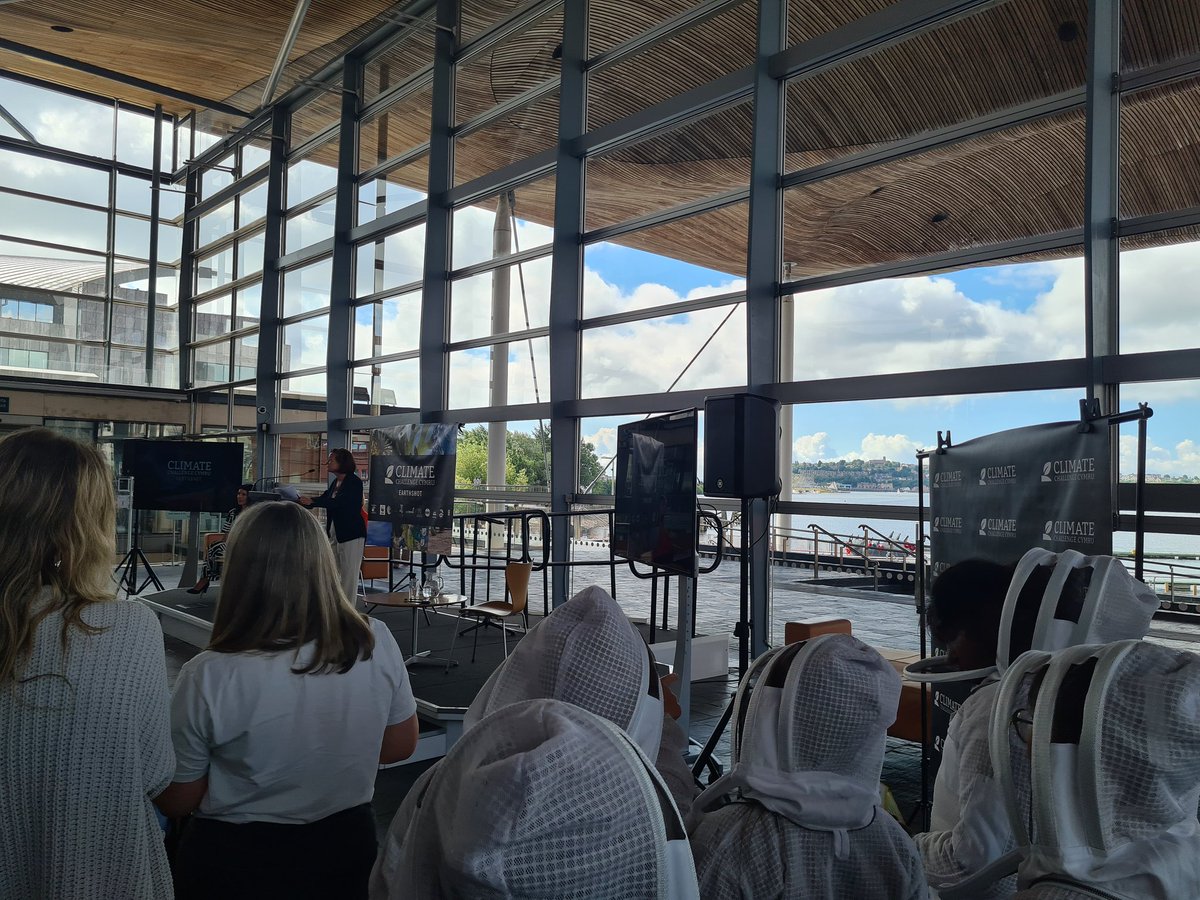 YsgolPenRhos's tweet image. We've arrived at the Senedd and are all set up to showcase our work on our Climate Action Cymru project 
#AuthenticLearning #SaveOurBees
@WGClimateChange @WG_Education @JulieJamesMS @EDGarethMorgans @Eluned_Morgan