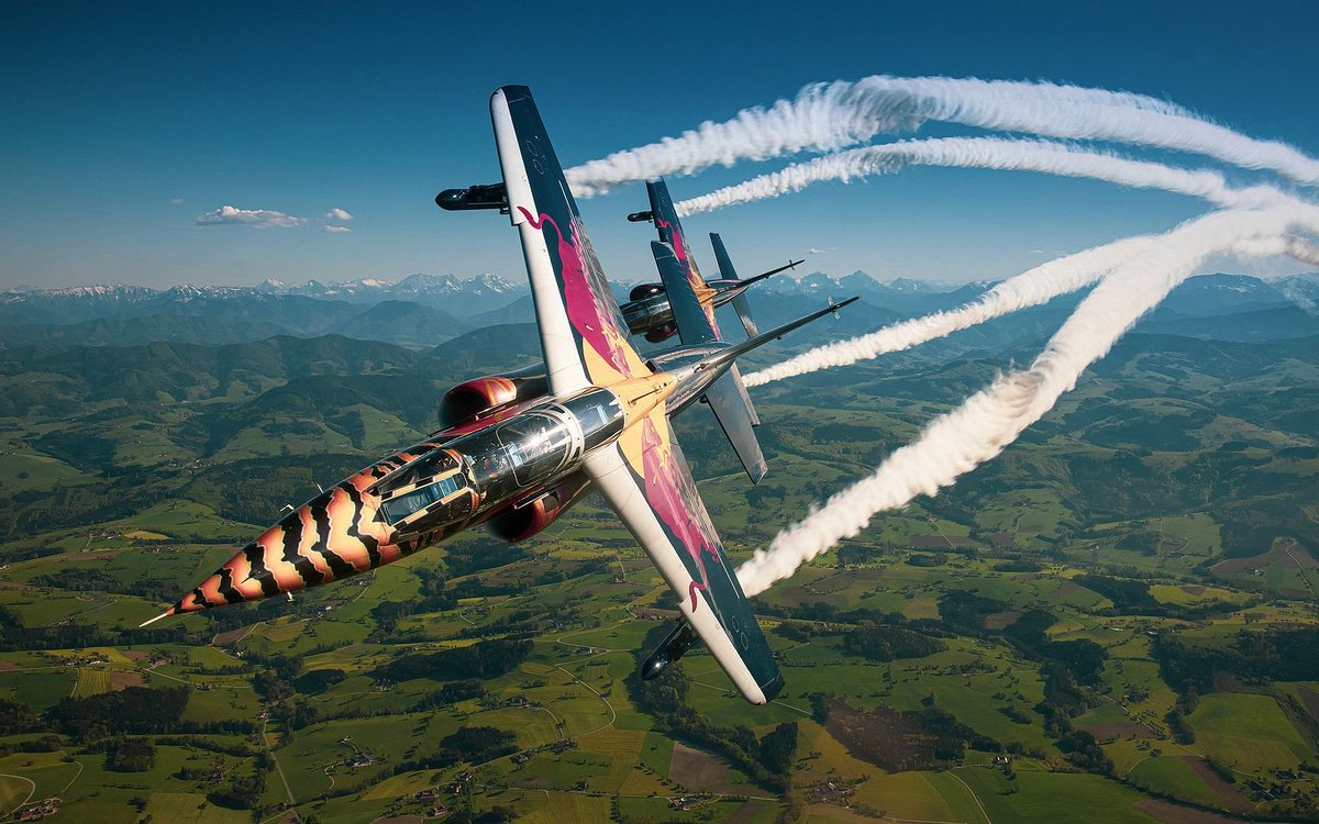 Week Airshow News : airshowdisplay.fr/displaynews

AirPower 24 | September  6 - 7
Flying Bee Reisebüro  | July 13 - 14

<a href="/soloturk/">SOLOTÜRK</a>
<a href="/HAFF16DemoTeam/">HAF F16DemoTeam ZEUS</a>
<a href="/F35demoteam/">F-35A Demonstration Team</a>
#avgeek #airshows #displays #airshowdisplay #aviation #meetingaerien #jetfighter #pilote #aviator