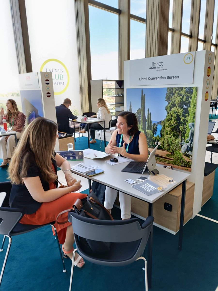 LloretCB's tweet image. Attending the #EventsClubForum @EuropeCongress in Praga with our partner @lazurehotel 🙌😍
2 days of very interesting B2B meeting with international associations and event organisers 🔝

#eventsprof #lloretcb #mylloret
