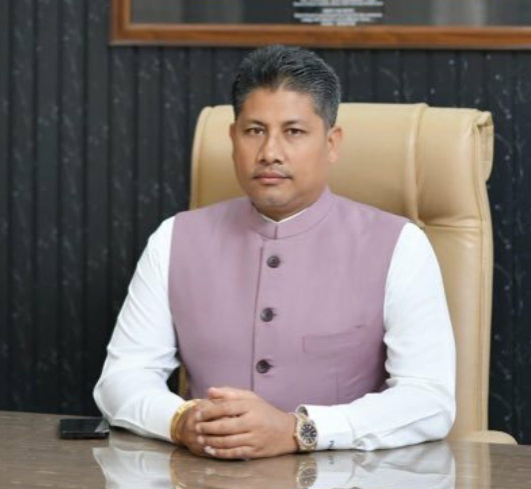 Warm birthday greetings to Hon'ble Minister
<a href="/Pijush_hazarika/">Pijush Hazarika</a> da .  

May you be blessed with good health in the dedicated service of the people.
