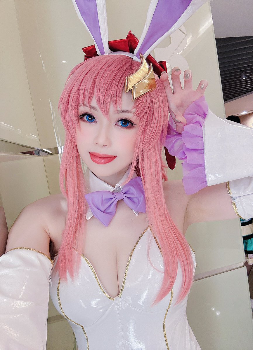 gorvenna's tweet photo. Yesterday Lacus in RG31 Day3!😆
.
#gundamseed #lacusclyne #lacusclynecosplay #gundamseedcosplay #lacusclynebunny #bunnygirl #rg31 #hkcosplay #hkcosplayer #hkgirl #photooftheday #intsagood #写真 #写真撮影 #コスプレ #コスプレイヤー #コスプレ女子 #コスプレ撮影 #コスプレ写真 https://t.co/aW4mFXPWW3