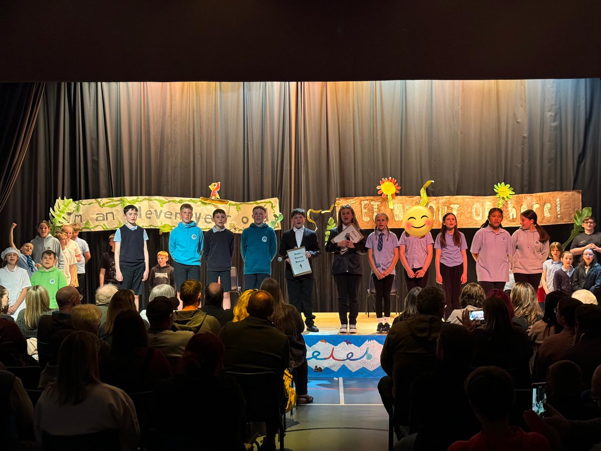 🎭 Last week our P7s put on a fantastic performance of their end-of-year show ‘I’m an eleven year old, Get me out of here!’ The singing and comedic timing received rave reviews! 🎭 well done to all involved! #GrowingTogetherLearningForever
