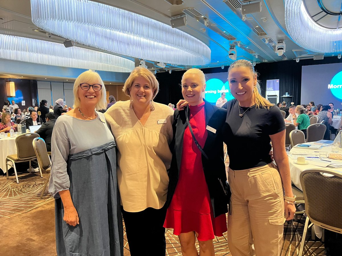 Today was my last day at the School Leadership Institute. What an incredible 18 months it has been working alongside &amp; learning from a team of inspiring educational leaders. Forever grateful for the opportunity. Have absolutely loved working with these amazing ladies again. 👩🏼‍🏫📚