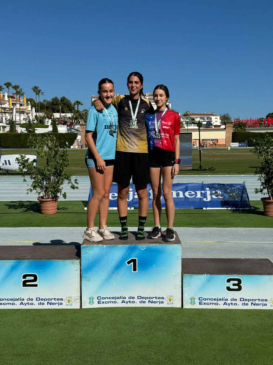 Resultados de los atletas del <a href="/CAGranadaJoven/">Atletismo Granada Joven</a> durante el finde. Léelo en el siguiente enlace:
atletismogranadajoven.com/resultados-jov…