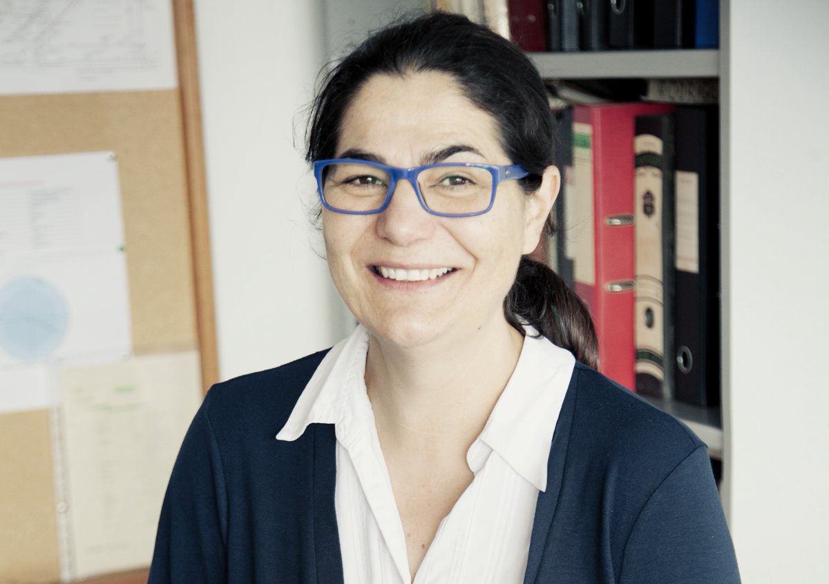 IAC_Astrofisica's tweet image. 👏Enhorabuena a Begoña García, nueva coordinadora de la Red de Infraestructuras de Astronomía (RIA)! @CienciaGob #ICTS

Con más de 20 años en investigación e instrumentación astrofísica, Begoña ha contribuido a proyectos de relevancia internacional.

ℹ️ow.ly/9U5450SjOlt