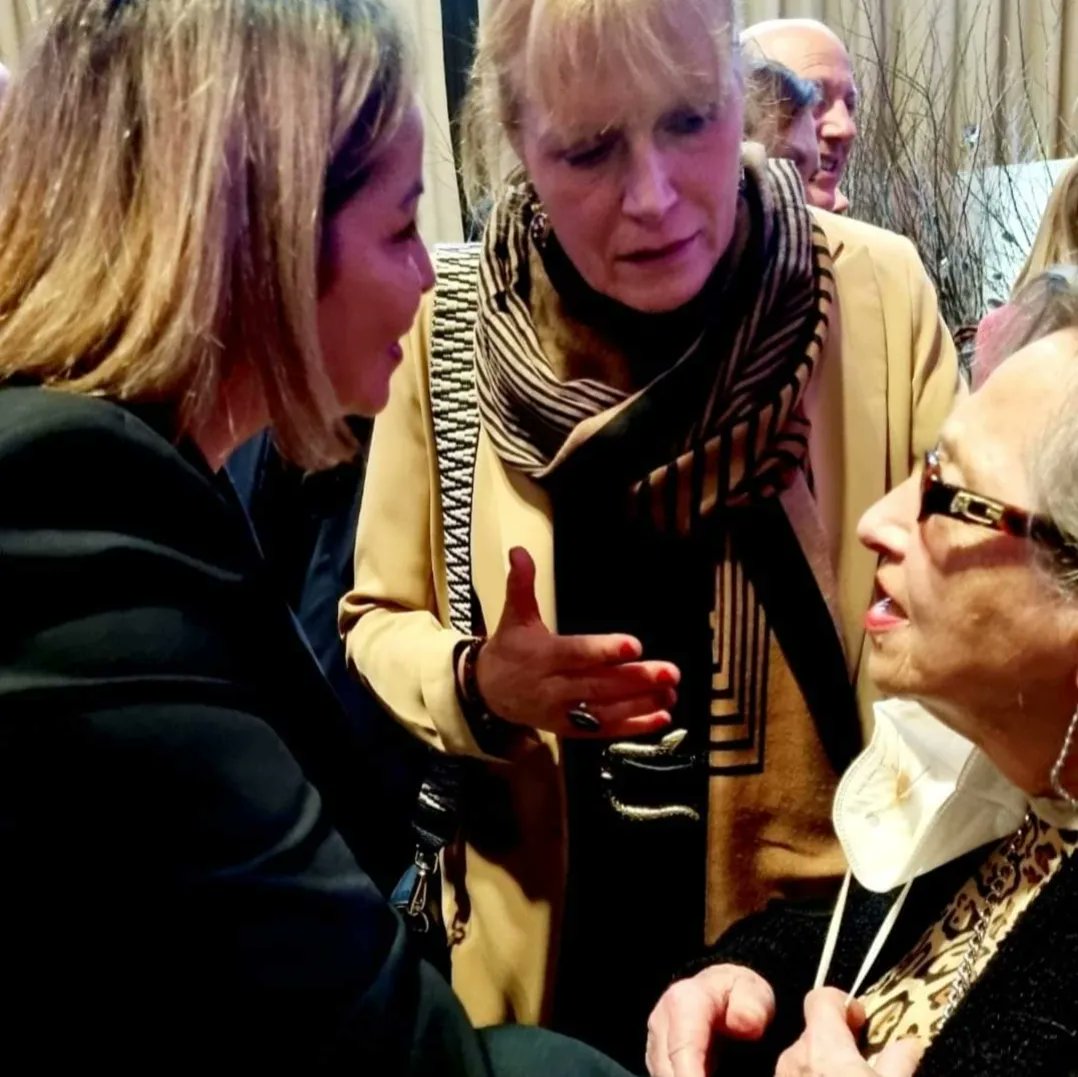 C'est sur le terrain que la vraie
vie se passe. Ailleurs, elle n'est
que théorie. ❤️
@circo6202
<a href="/pasdecalais/">pascal Peru</a>
@arras
<a href="/lesRepublicains/">les Républicains</a>
@NousFrance