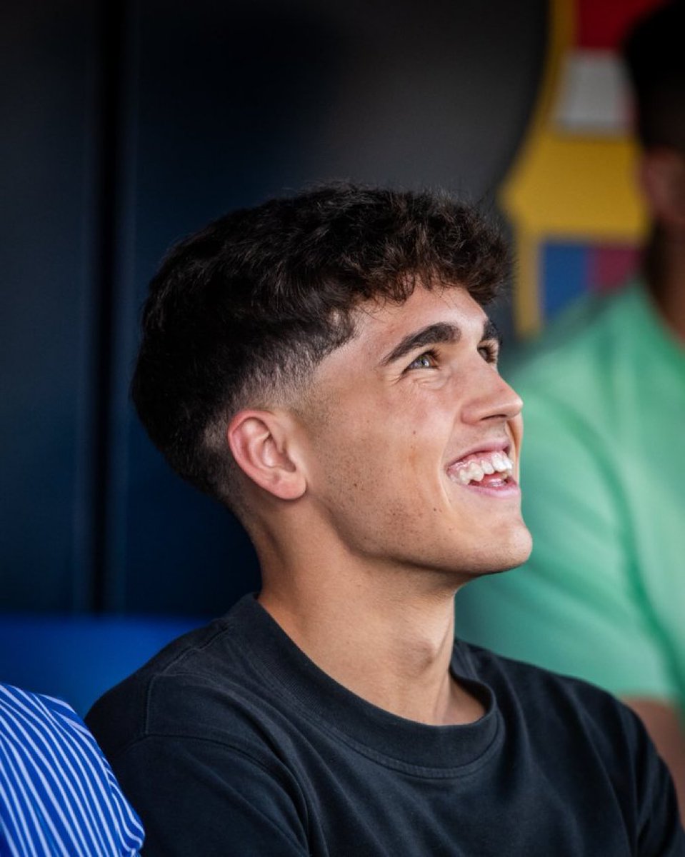 FCBarcelona's tweet image. Cubarsí: Always there to support the team. 😄